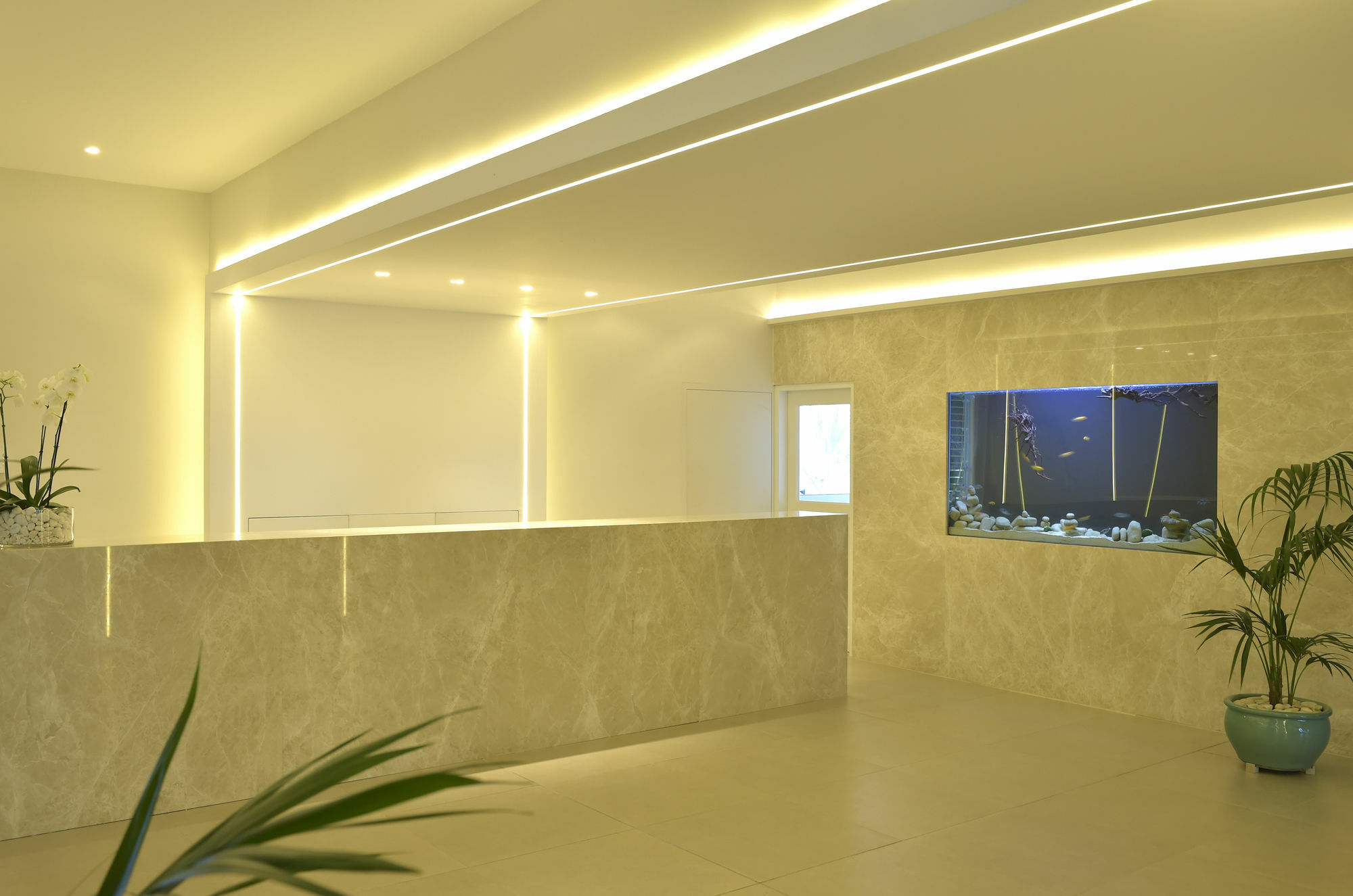 Sunrise Gardens 4*